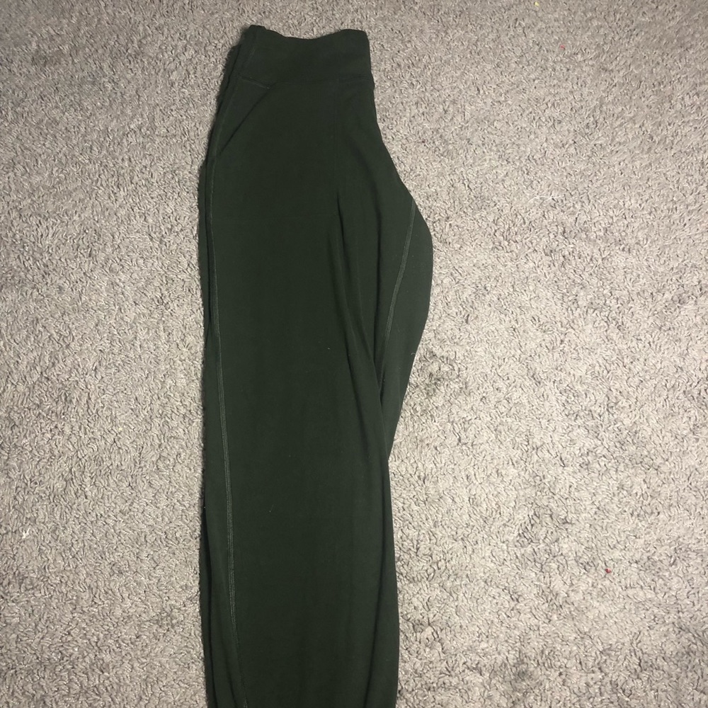 Lulu lemon olive green aligned 7/8 joggers great condition barely worn